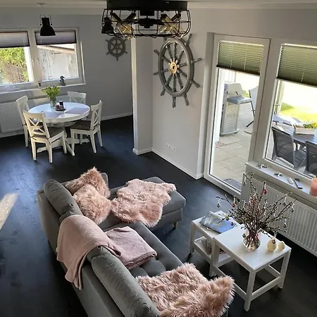 With 2 Bedrooms Σπίτι διακοπών